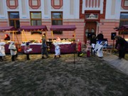 Rozsvícení stromečku u MŠ